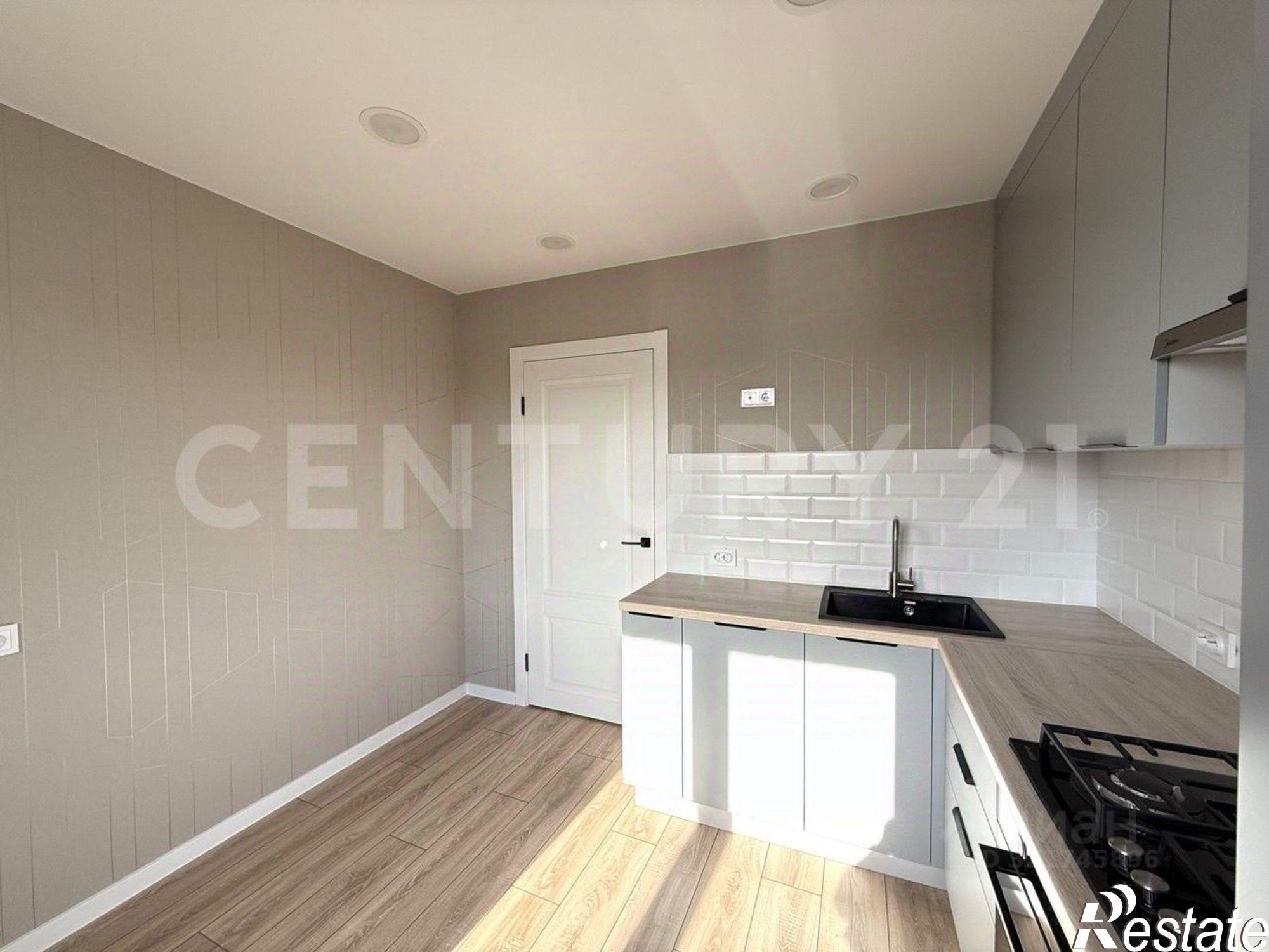 Купить квартиру за 5 800 000 рублей на Чебоксары г., Калининский