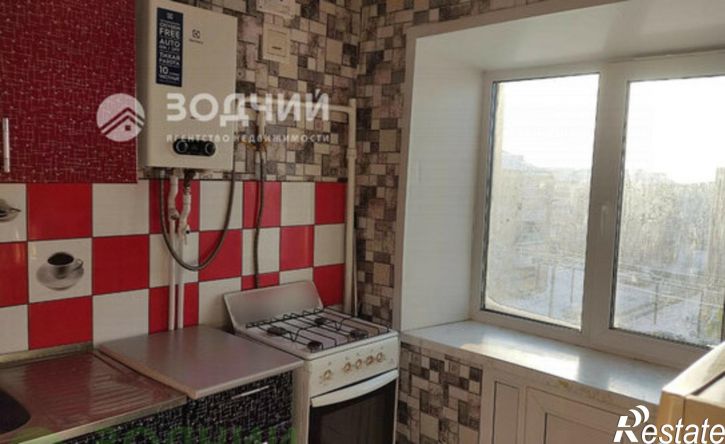 2-комн квартира Чувашская Республика — Чувашия, Канаш, микрорайон Восточный, 4