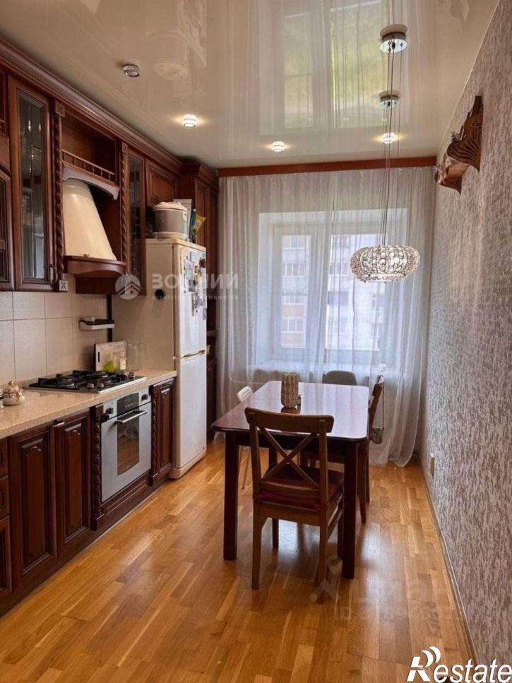 3-комн квартира Чебоксары г., Московский, Крылова ул., д.1