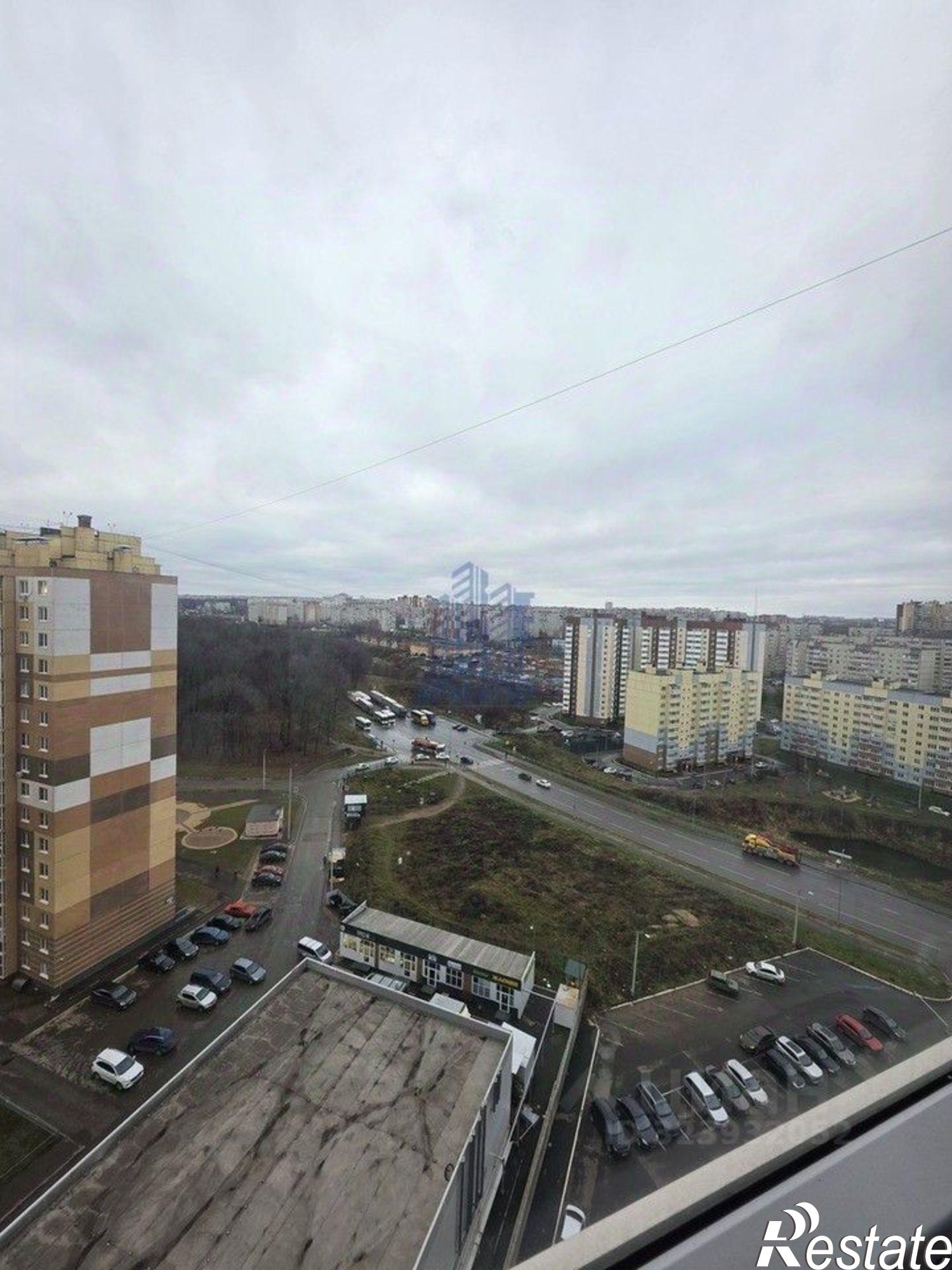 Купить квартиру за 4 280 000 рублей на Чебоксары, Солнечный бульвар