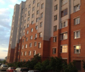 2-комн, 76кв м, этаж 1/9 проспект Максима Горького, 36/1