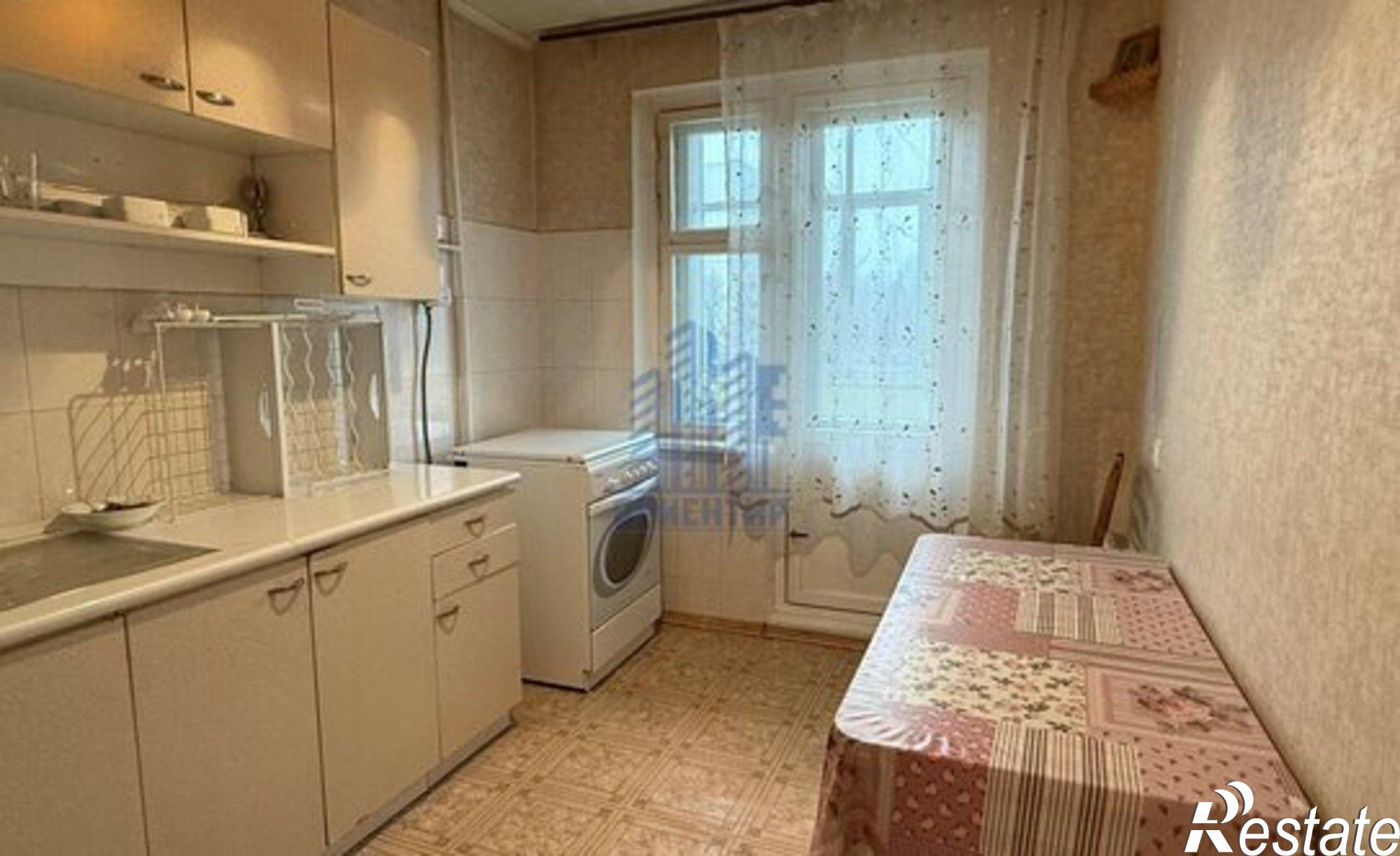 Купить квартиру за 5 900 000 рублей на Чувашская Республика — Чувашия, Чебоксары, проспект Тракторостроителей, 48