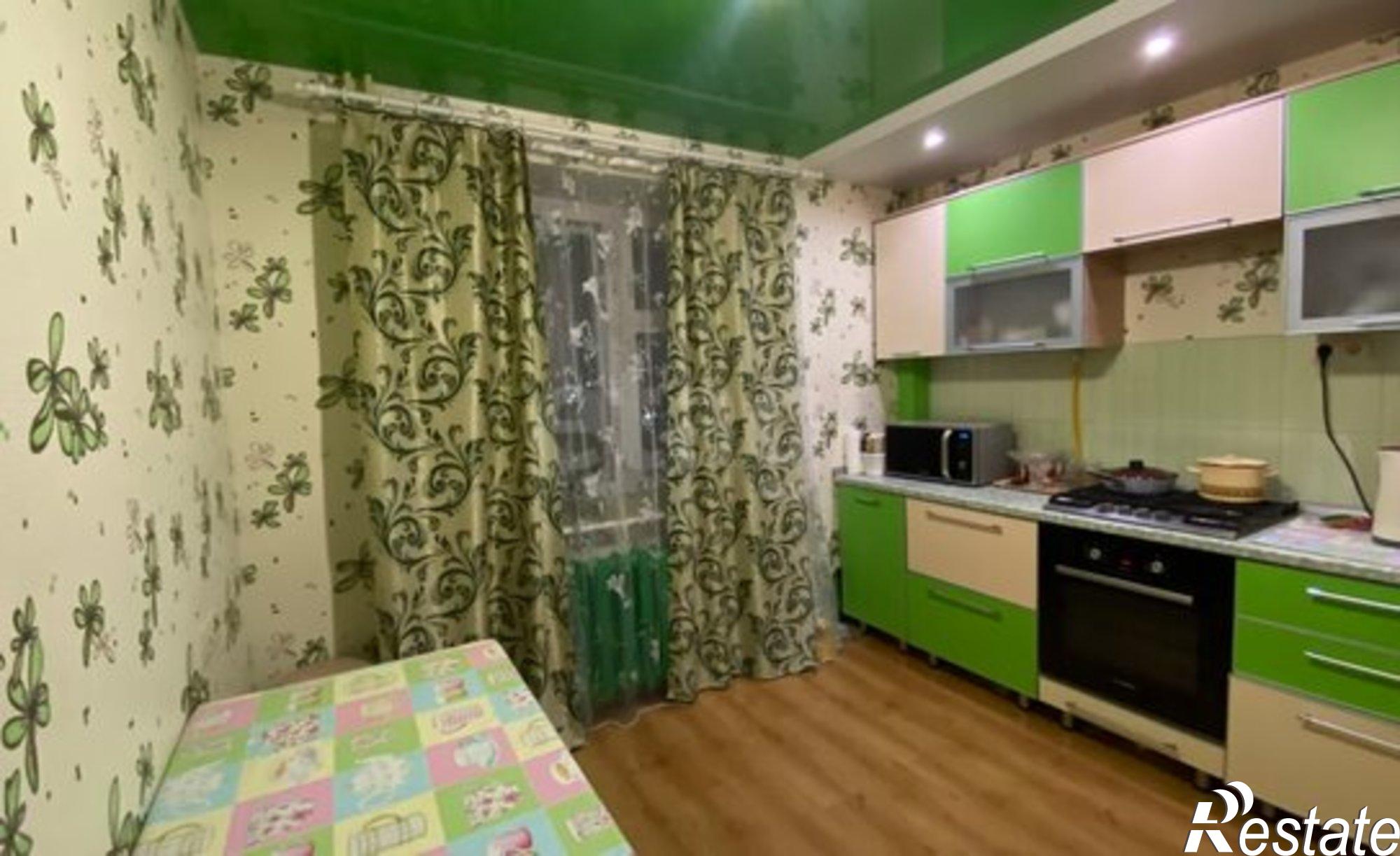 Купить квартиру за 5 700 000 рублей на Чувашская Республика — Чувашия, Чебоксары, проспект Тракторостроителей, 34к1