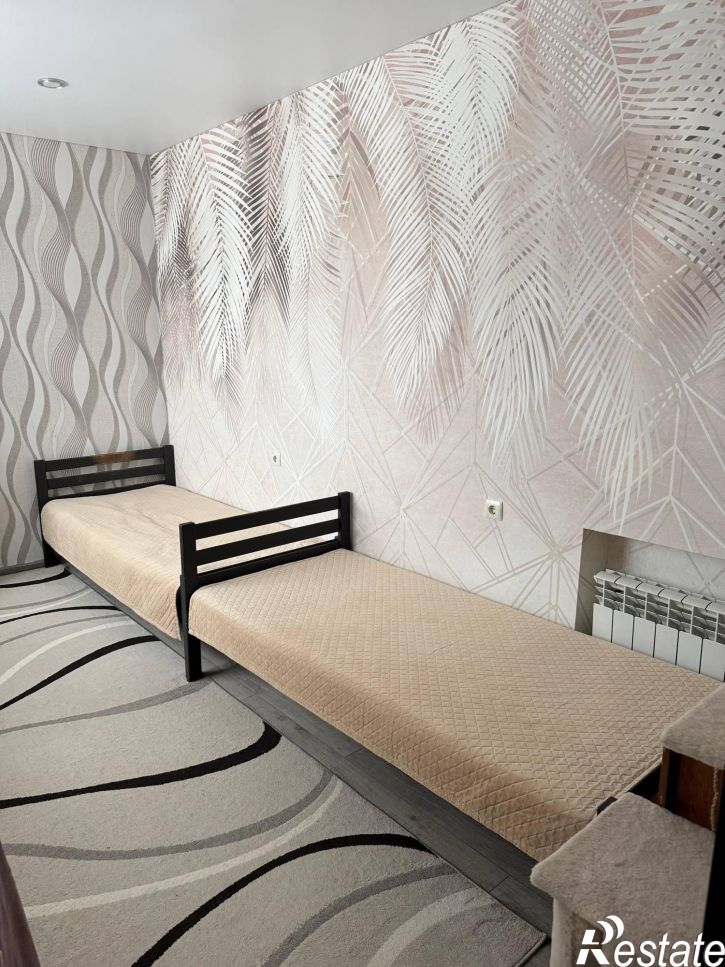 3-комн квартира Чкалова улица,14
