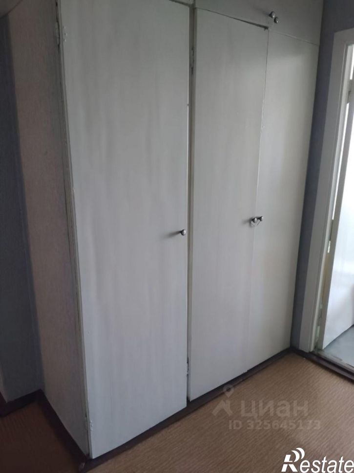 2-комн квартира улица Репина, 15,  д. 15