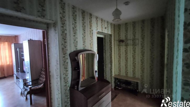 2-комн квартира улица Комарова, 8,  д. 8
