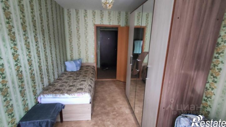 2-комн квартира улица Комарова, 8,  д. 8