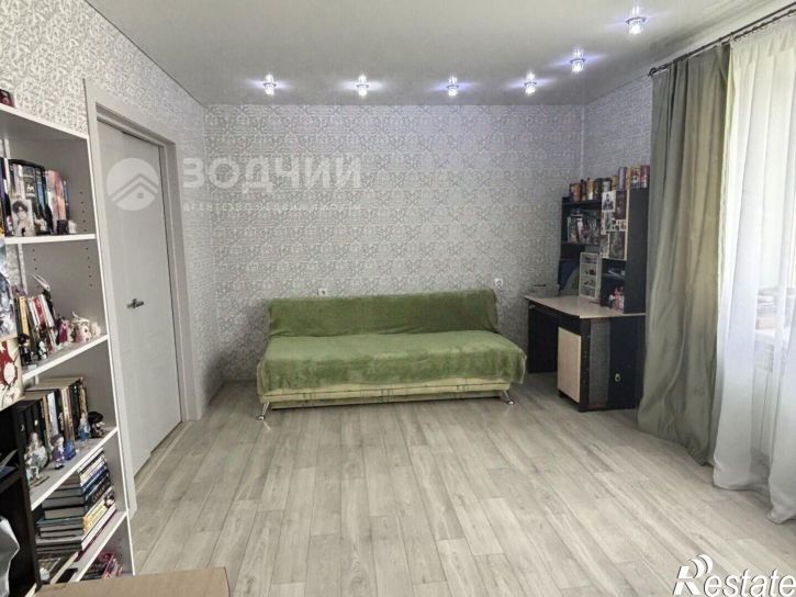 2-комн квартира улица Просвещения, 33,  д. 33