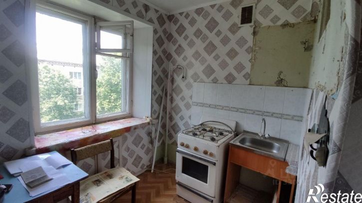 4-комн квартира Комсомольская улица, 12,  д. 12