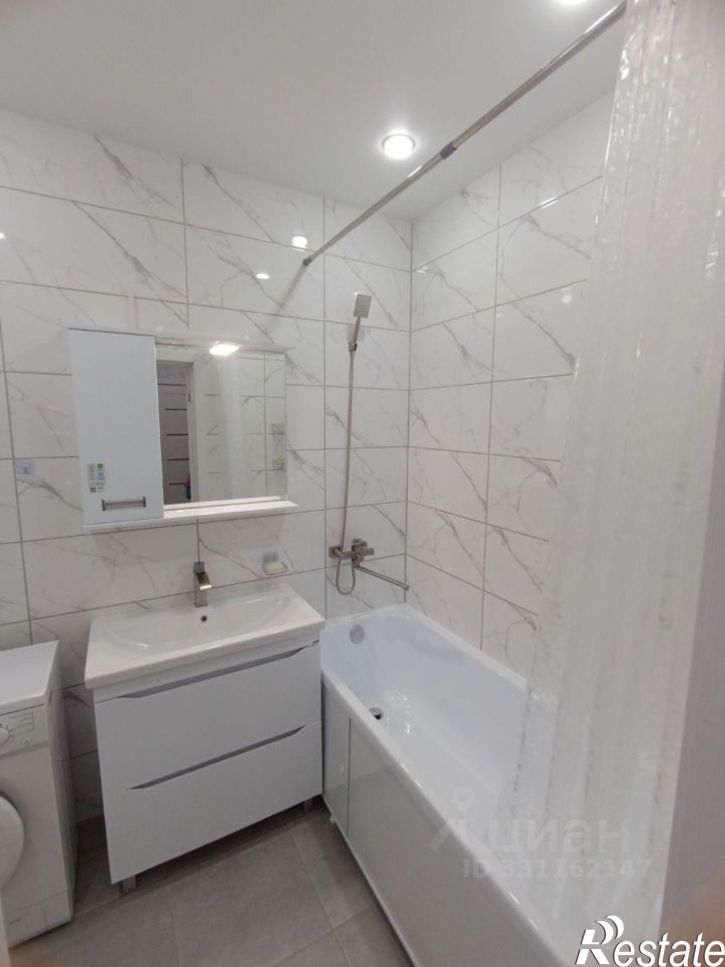 1-комн квартира улица Юрия Гагарина, 37 к1