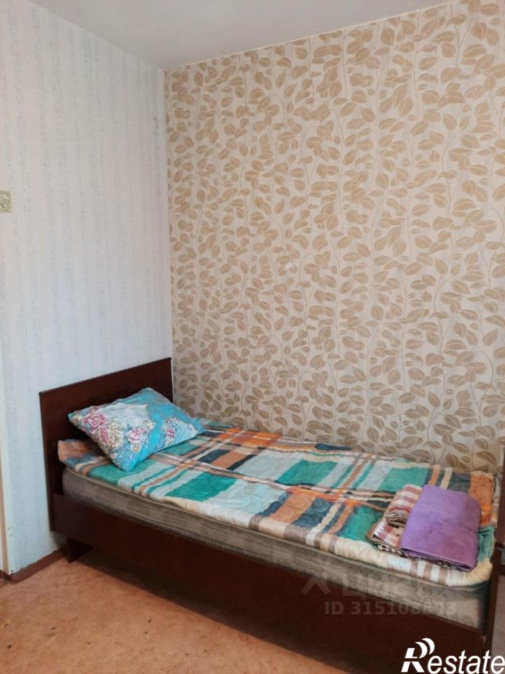 4-комн квартира Канаш, улица Пушкина, 11