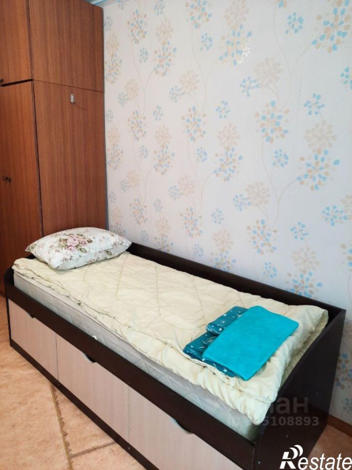 4-комн квартира Канаш, улица Пушкина, 11