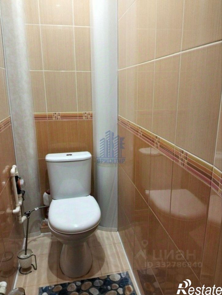 4-комн квартира пр-кт Максима Горького, 15,  д. 15