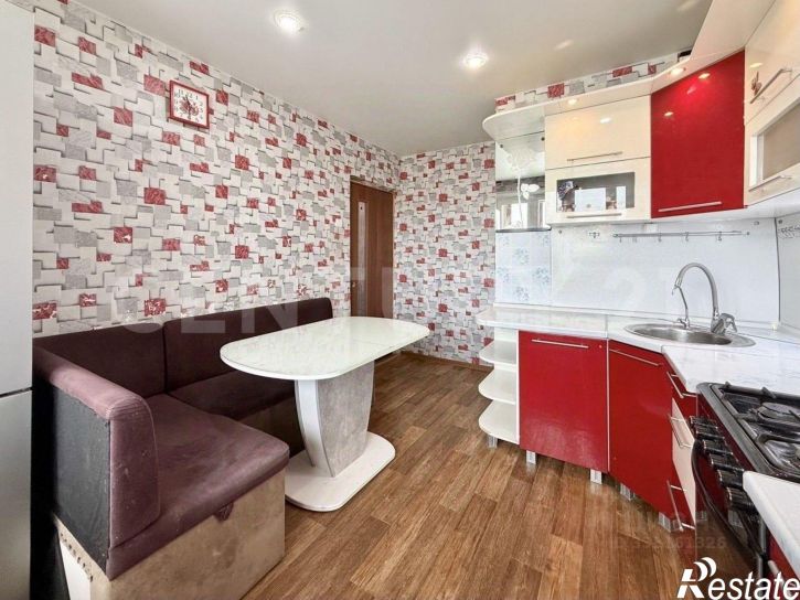 3-комн квартира ул Семенова, 35,  д. 35