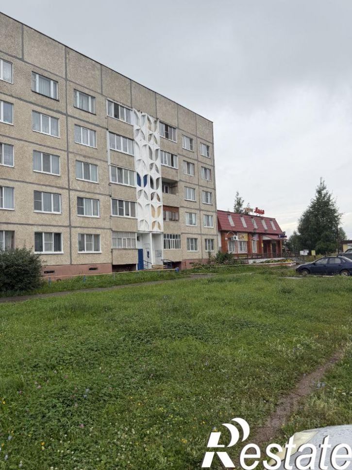 3-комн квартира улица Курчатова, 13,  д. 13