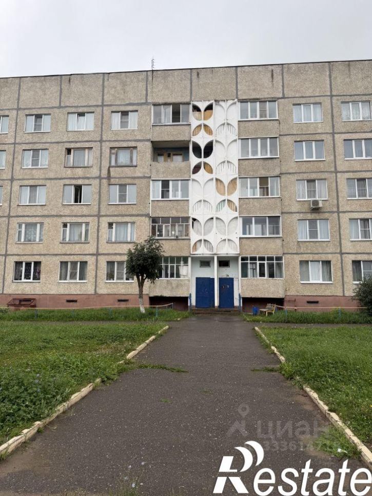 3-комн квартира улица Курчатова, 13,  д. 13