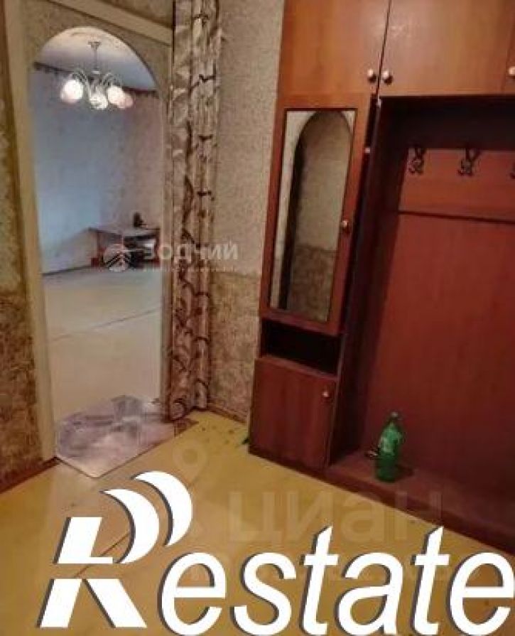 2-комн квартира улица Горького, 1,  д. 1
