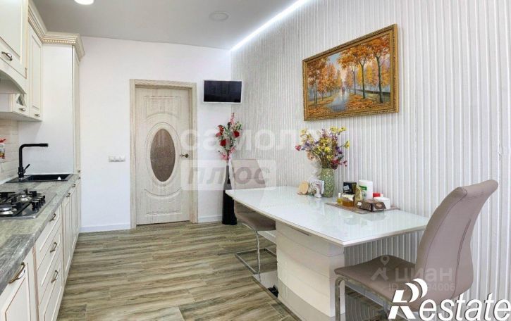 5-комн квартира улица Константина Иванова, 88,  д. 88