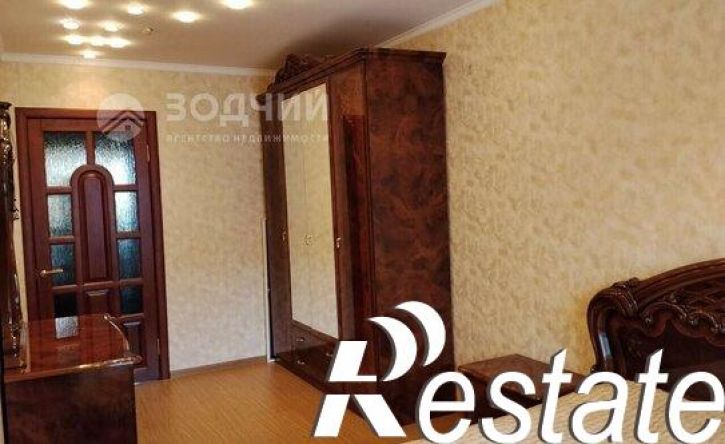 3-комн квартира Интернациональная улица, 10,  д. 10